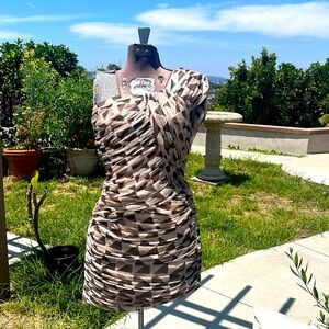 NWT KIRRILY JOHNSTON Apocalypto Gathered rouched dress tan/brown 1 shoulder sz 6